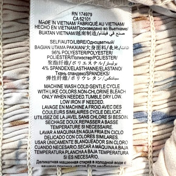 NWT BCBGENERATION BCBG Floral Smocked Off the Shoulder Top Size: Small - Picture 9 of 9